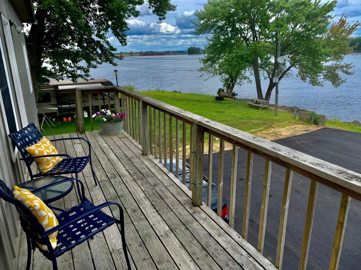 Mississippi River Cabin Bellevue Exterior foto